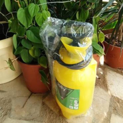 مرشة يدوية ايطالية 7 لتر